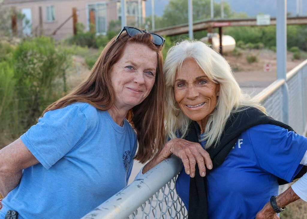 Ashton and Prayeri smile for the camera